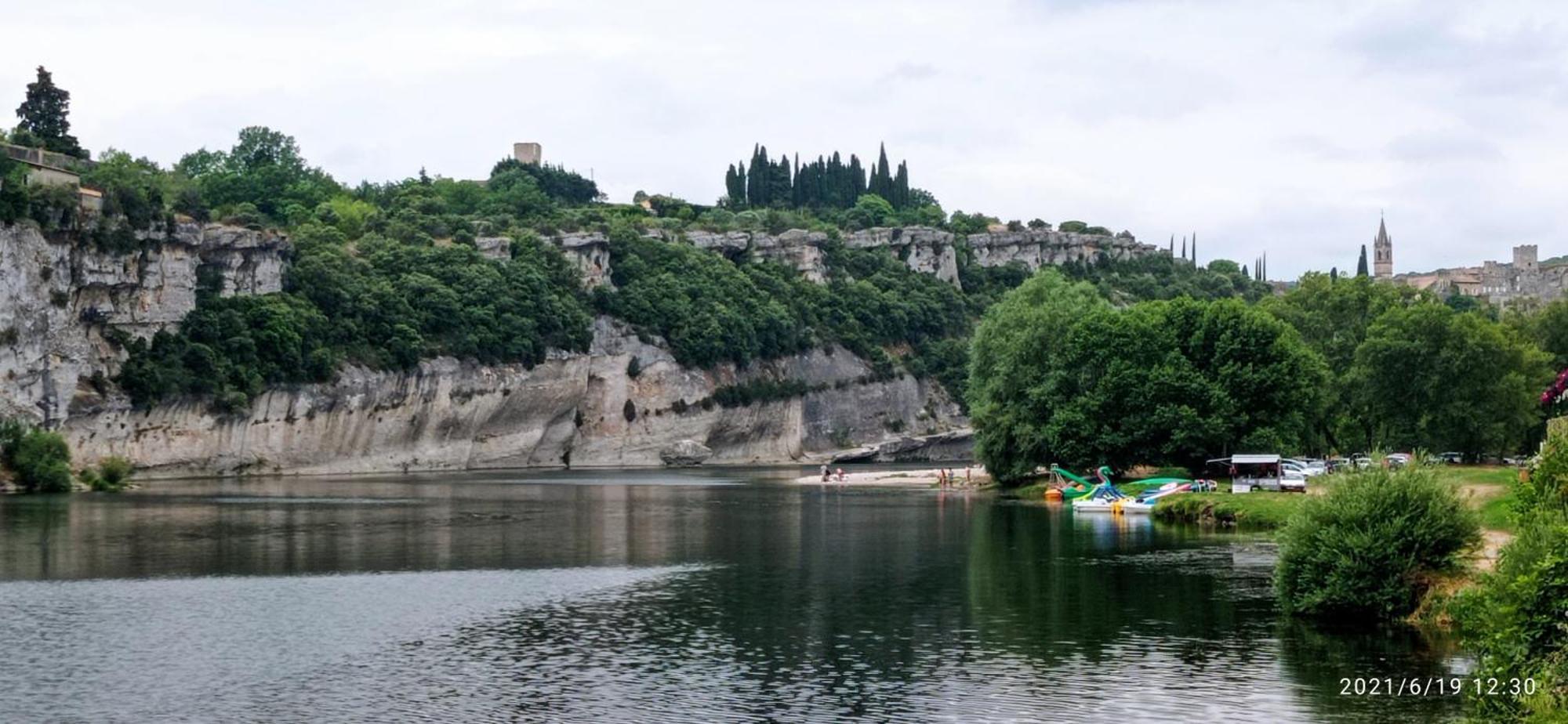 Maison A Louer En Ardeche Du Sud Saint-Martin-dʼArdèche Quarto foto